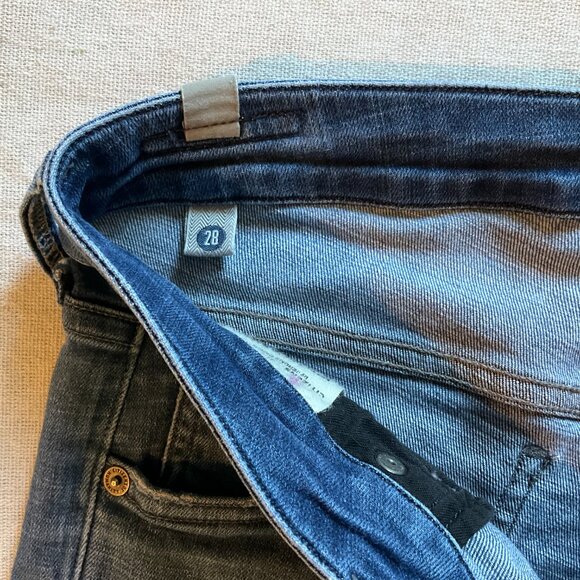 Citizens of Humanity Arielle Mid Rise Slim Jeans, Dark Wash, Sz 28 - Picture 4 of 14